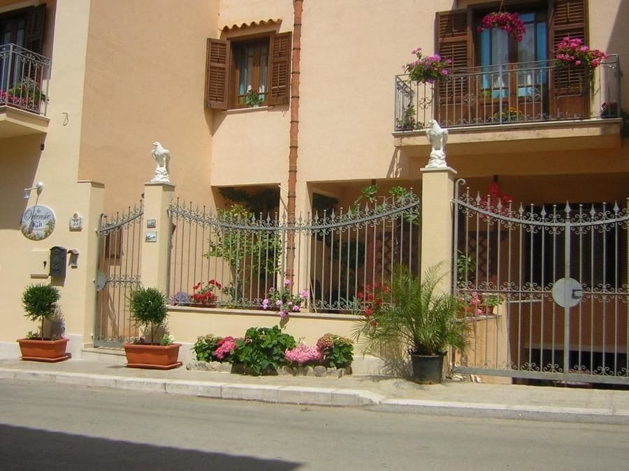 B&B Le Ortensie San Vito Сан Вито ло Капо Екстериор снимка